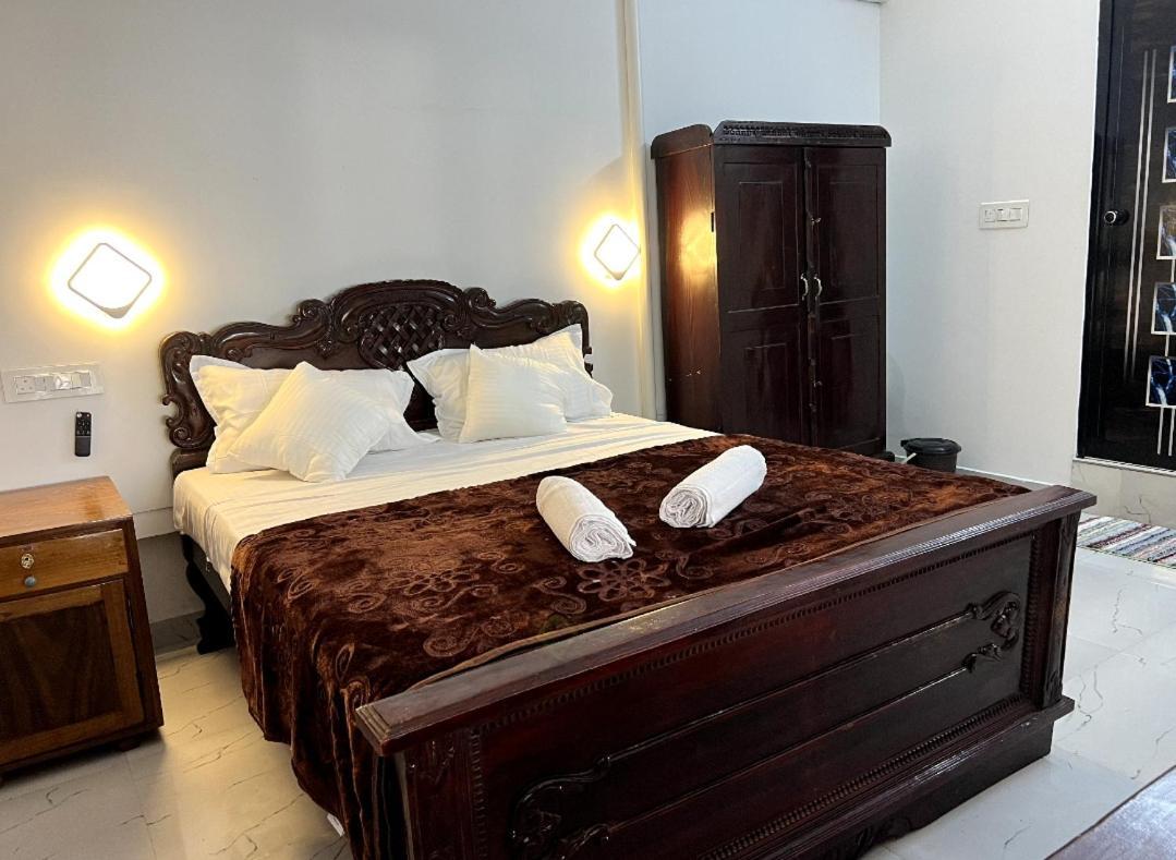 Marari Blue Whale Beach House Alappuzha 외부 사진