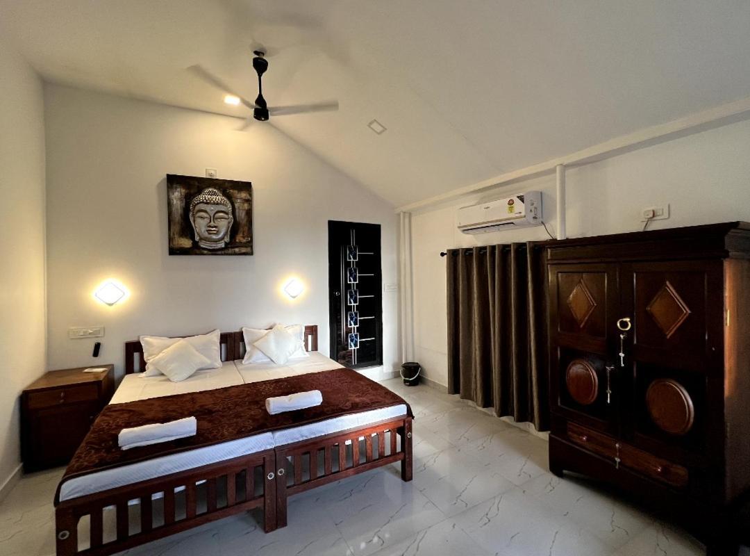 Marari Blue Whale Beach House Alappuzha 외부 사진