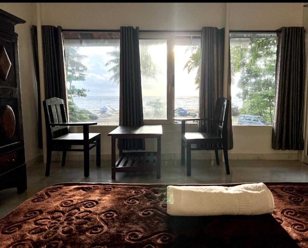 Marari Blue Whale Beach House Alappuzha 외부 사진