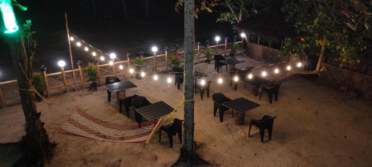Marari Blue Whale Beach House Alappuzha 외부 사진
