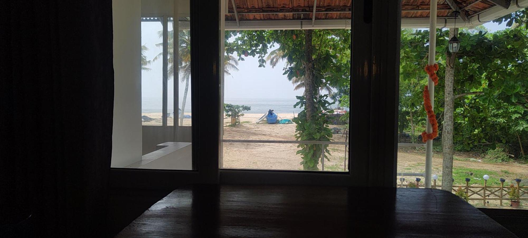 Marari Blue Whale Beach House Alappuzha 외부 사진