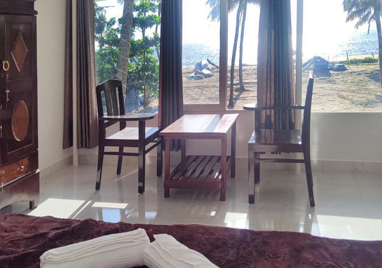 Marari Blue Whale Beach House Alappuzha 외부 사진