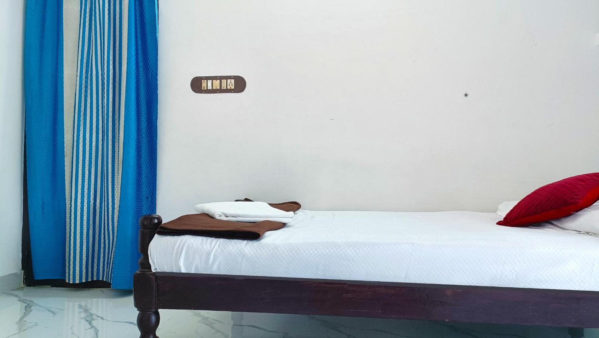 Marari Blue Whale Beach House Alappuzha 외부 사진