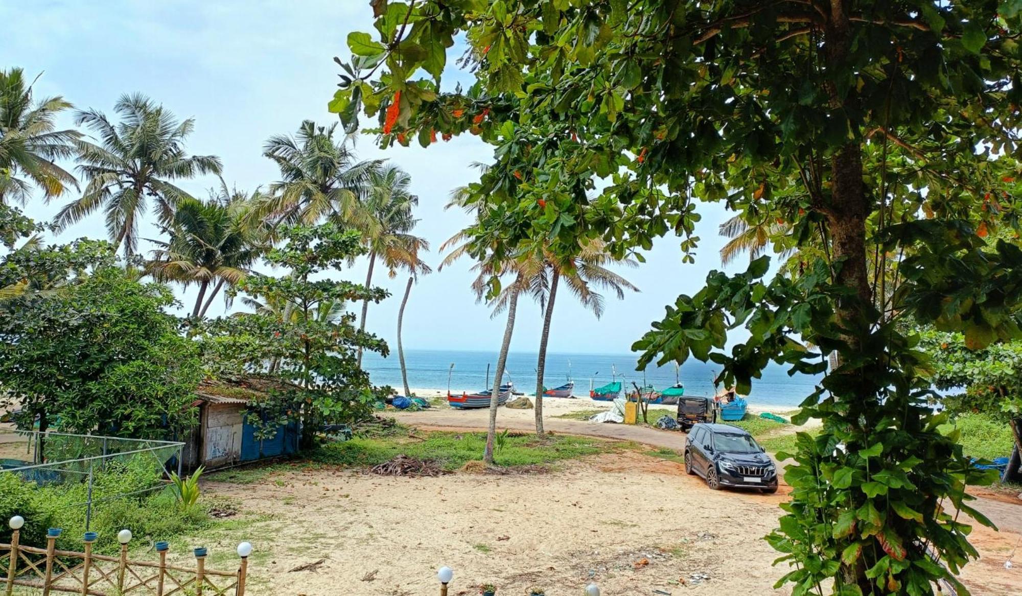 Marari Blue Whale Beach House Alappuzha 외부 사진