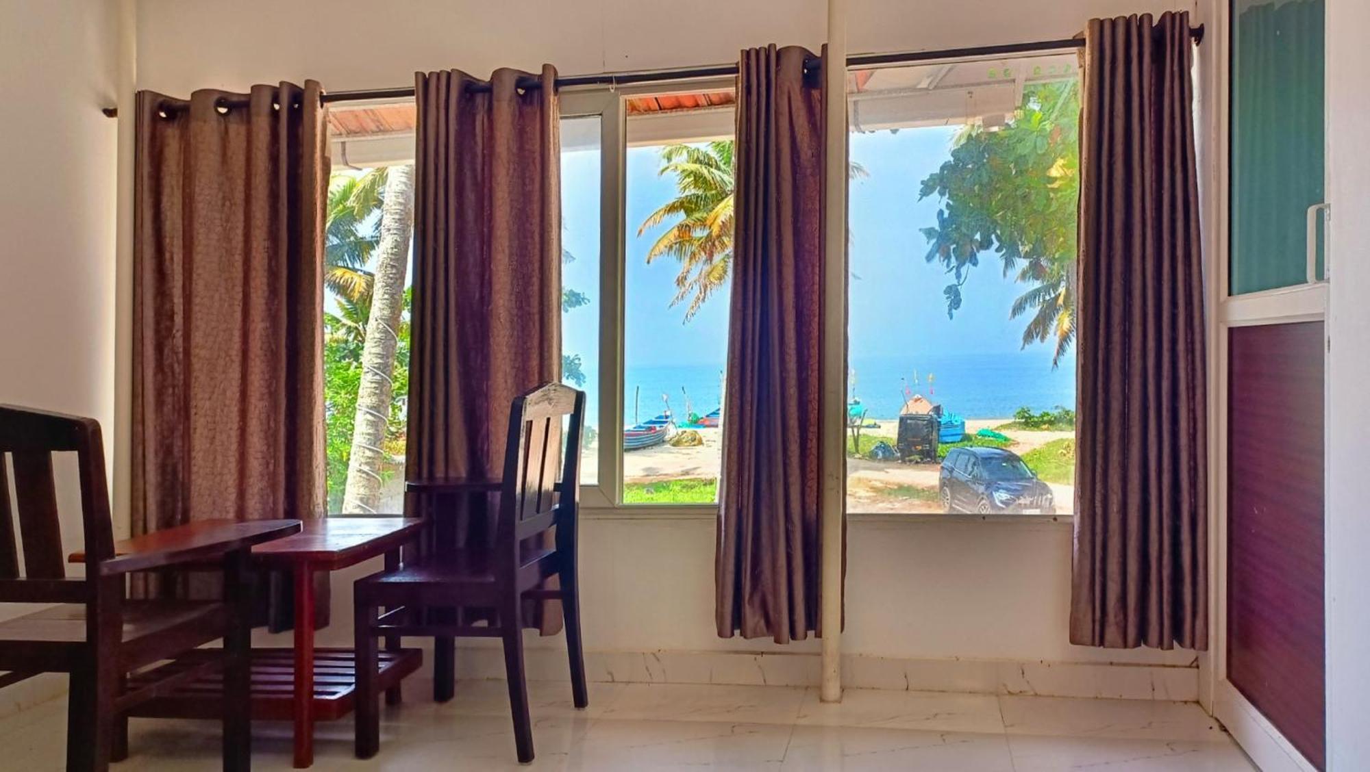 Marari Blue Whale Beach House Alappuzha 외부 사진
